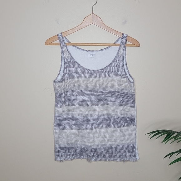♥️ LOFT | Tiered Layered Front Tank Top - Picture 1 of 6